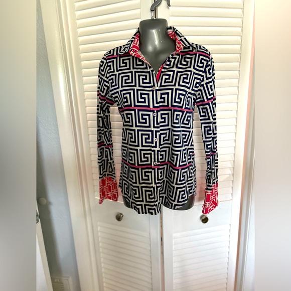Tizzie long sleeve geometric button down top size small - Picture 4 of 16